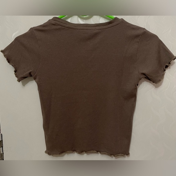 Zara ribbed crop top•Size:Small•Fabric:Cotton•Colour:Tan Brown•Round neck - Picture 3 of 3